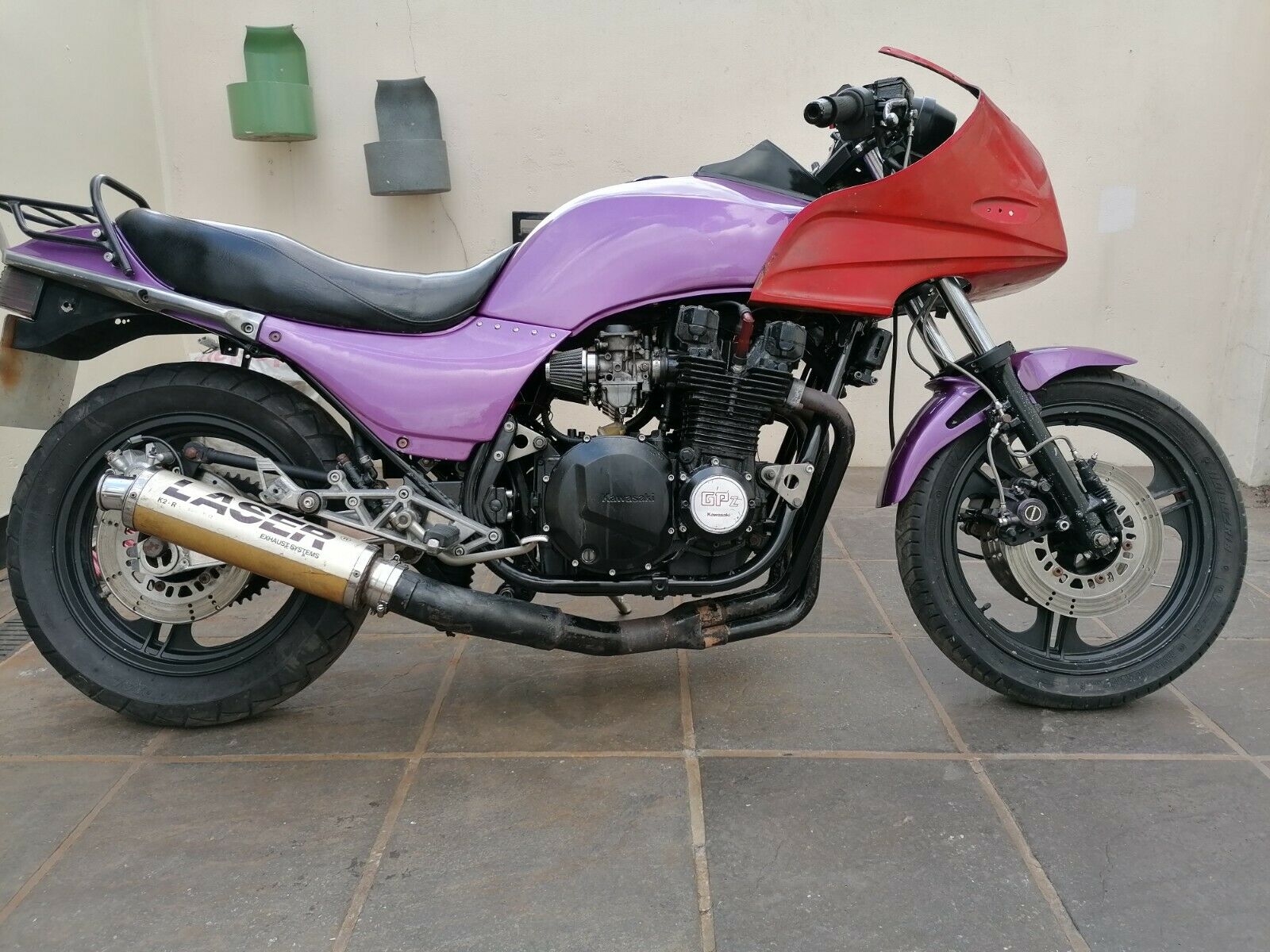 Kawasaki GPZ 1100 A1 Unitrack Classic bike project for sale